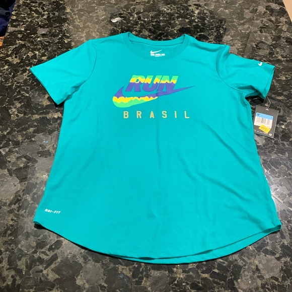 Nike Run TShirt - Picture 1 of 3